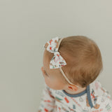 Bowtie Baby Bow - A Christmas Story